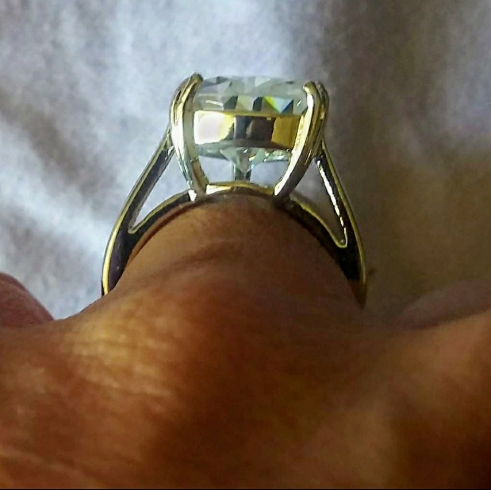 Bling Ring! - image 4